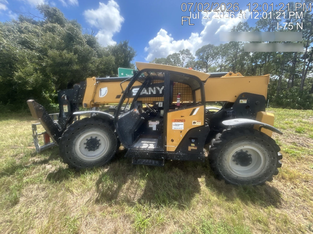 2022 SANY STH1056