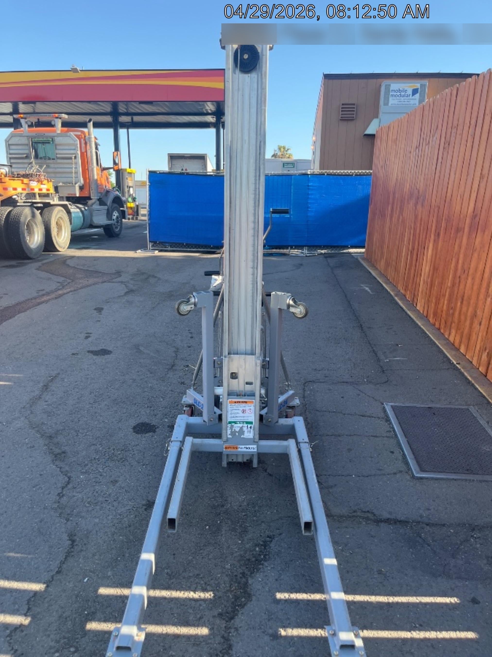 2024 GENIE SLC-24