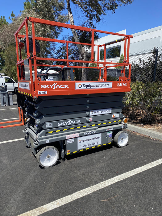 2022 SKYJACK SJ4740