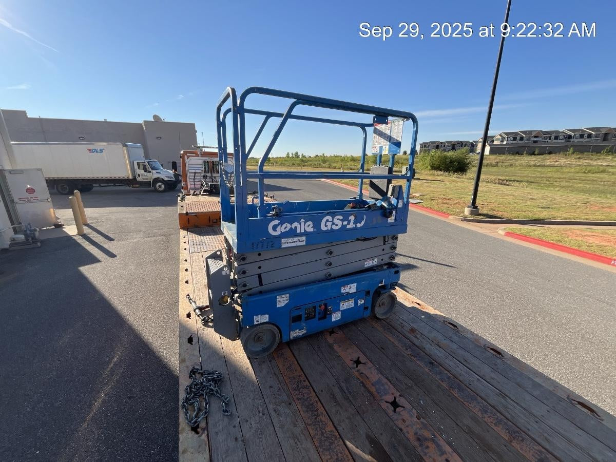 2018 Genie GS-1930 Genie GS-1930 w/Fixed Rail, Chain Entry