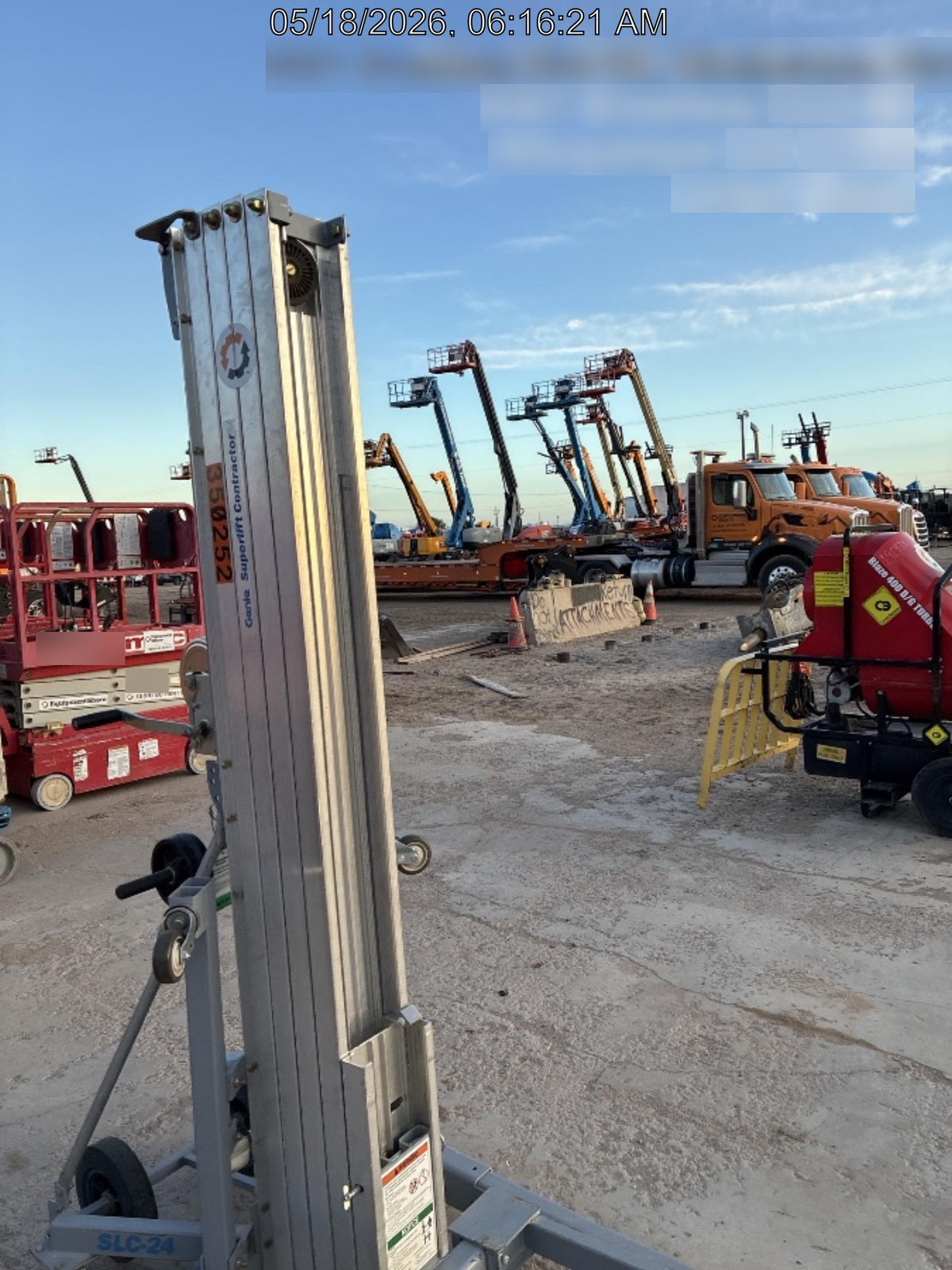 2023 GENIE SLC-24