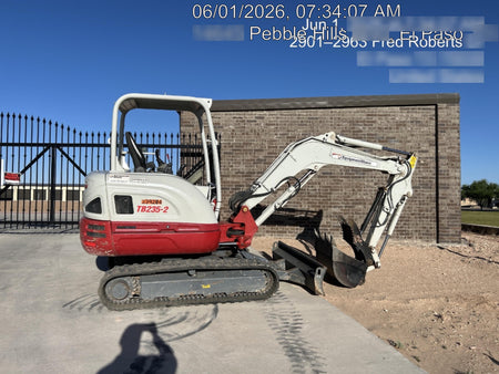 2023 TAKEUCHI TB235-2R