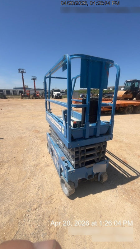 2019 Genie GS-1930 Fixed rails with chain Entry