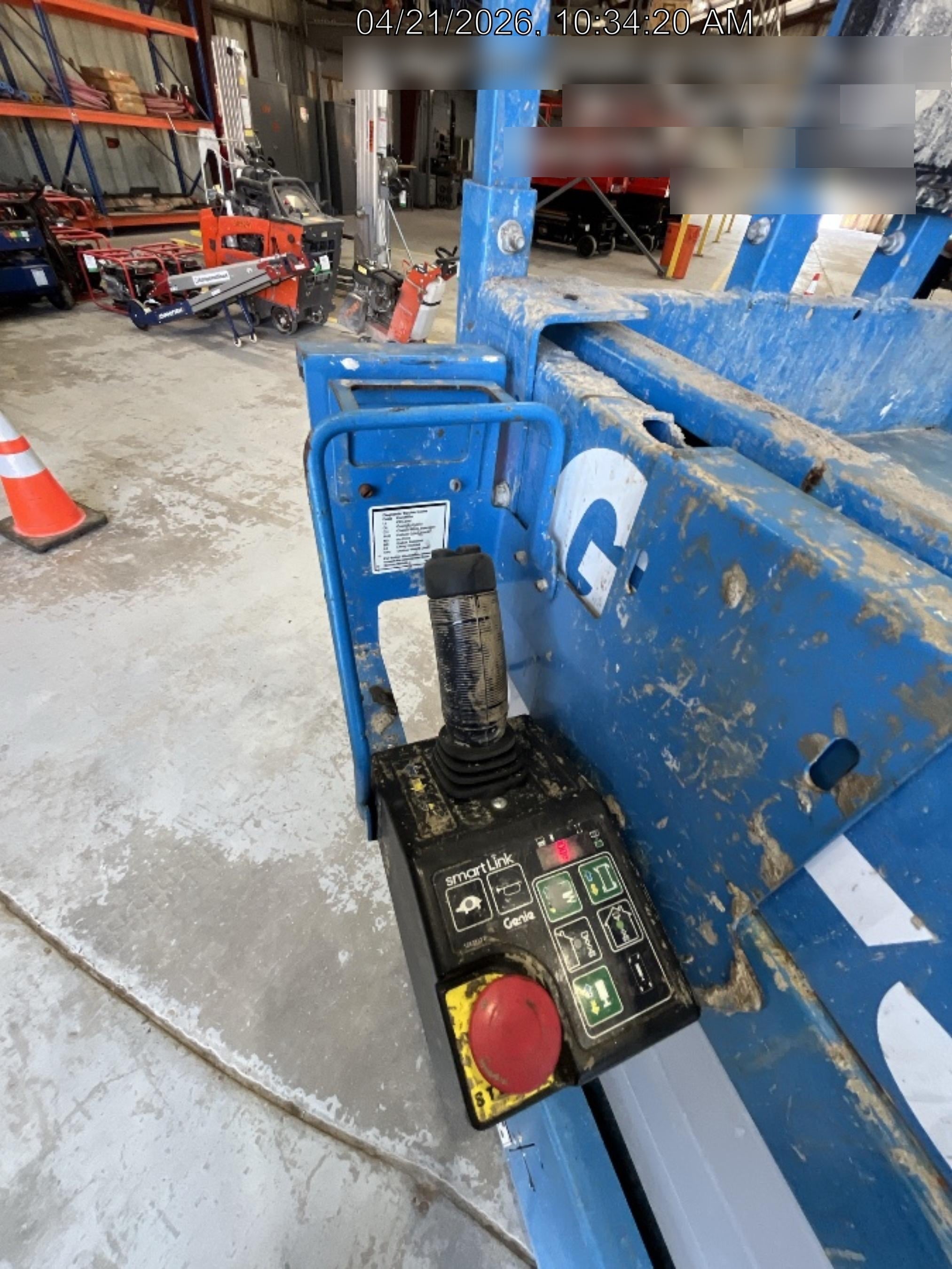 2022 GENIE GS-3232