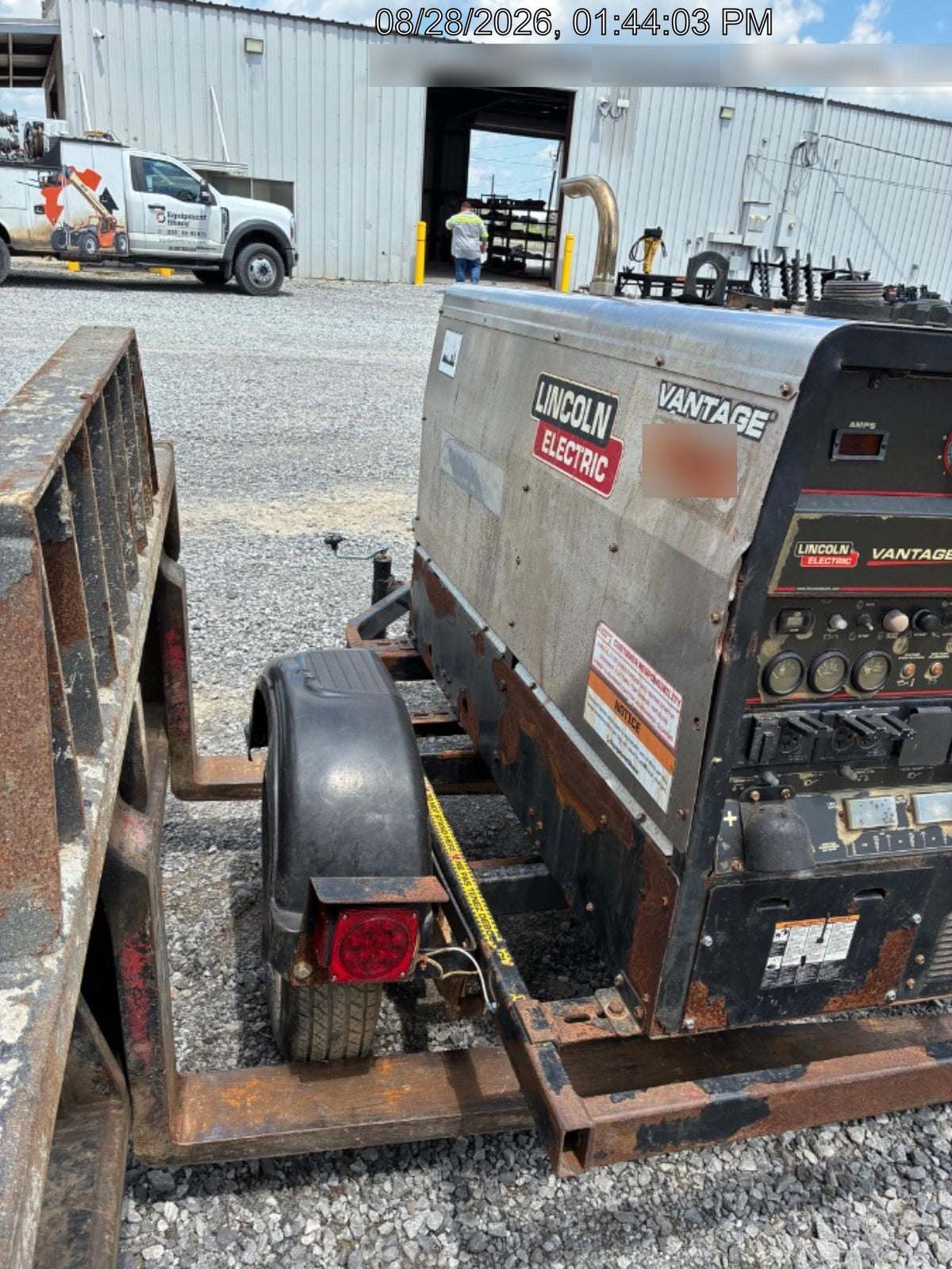 2019 Lincoln Electric Vantage 322 Welder Ready-Pak 3, Two wheel trailer, Fender and Light kit, Cable Rack