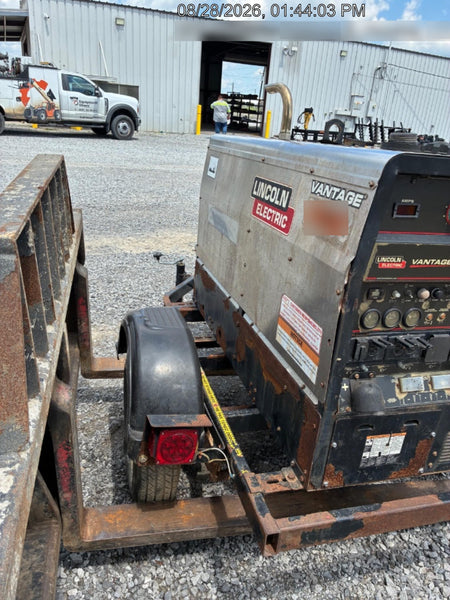 2019 Lincoln Electric Vantage 322 Welder Ready-Pak 3, Two wheel trailer, Fender and Light kit, Cable Rack