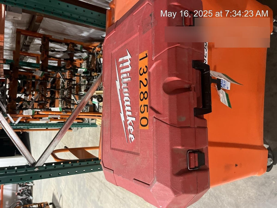 2021 MILWAUKEE 4272-21