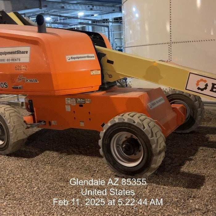 2020 JLG 400S