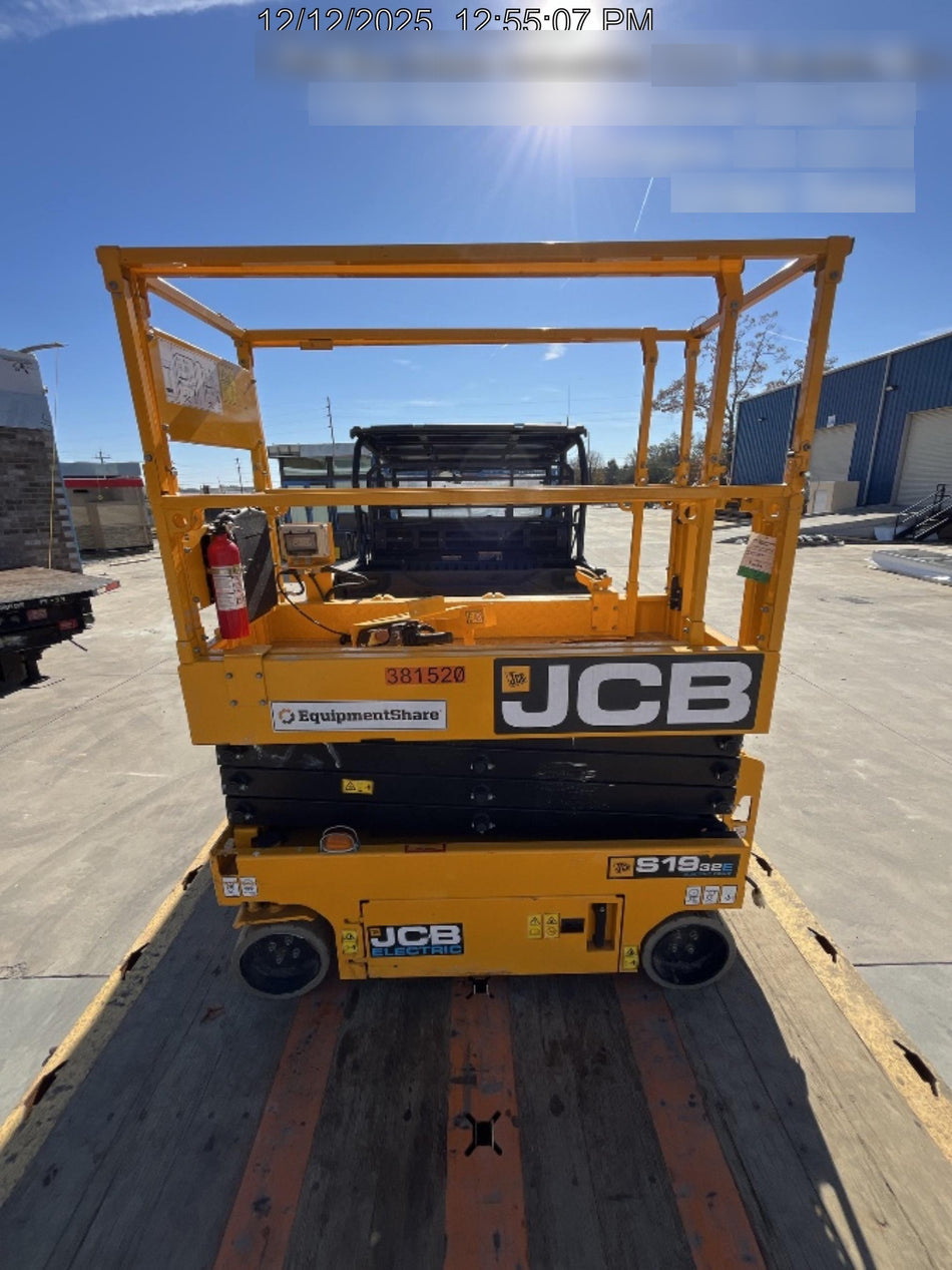 2024 JCB S1932E