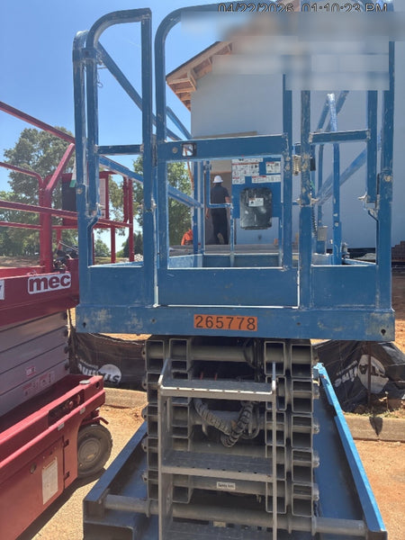 2022 GENIE GS-4046 E Drive