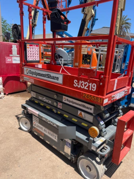 2022 SKYJACK SJ3219