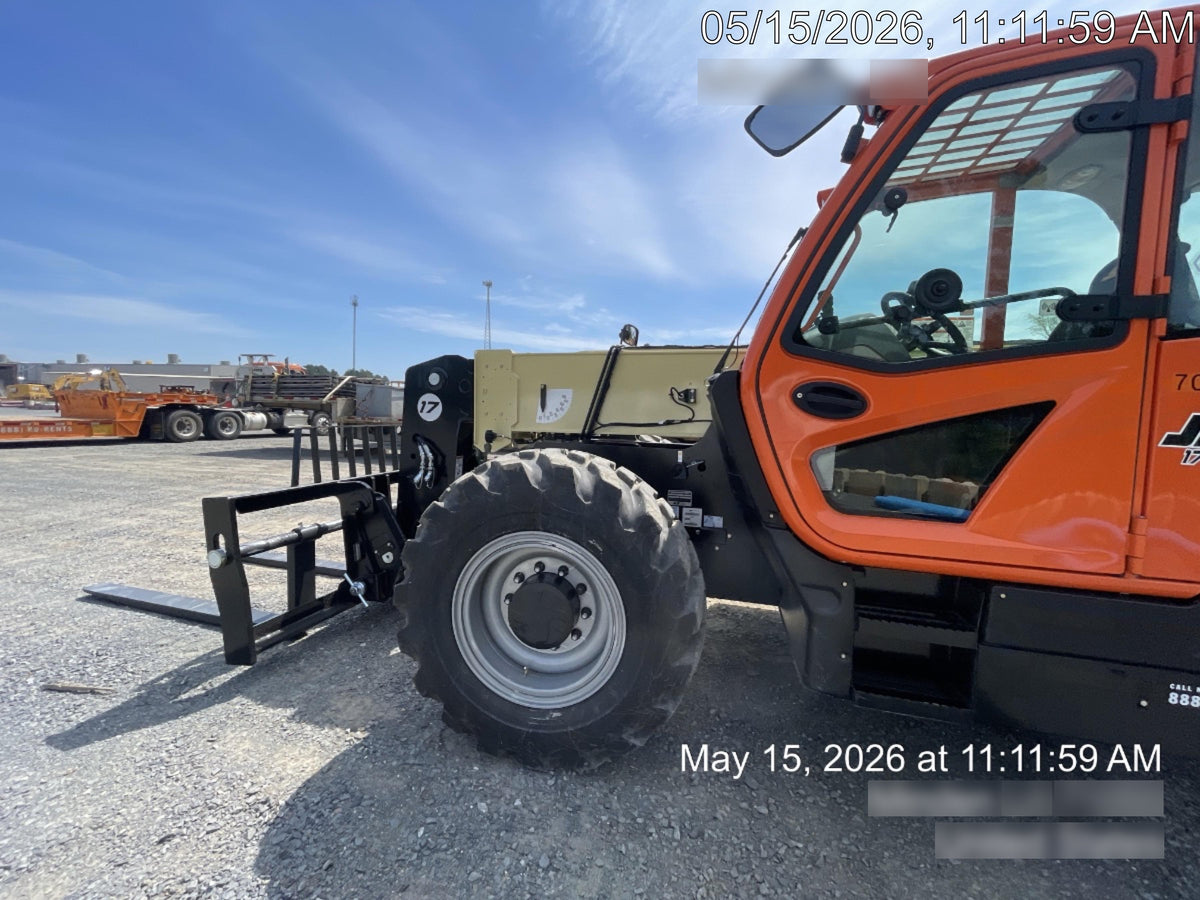 2026 JLG 1732