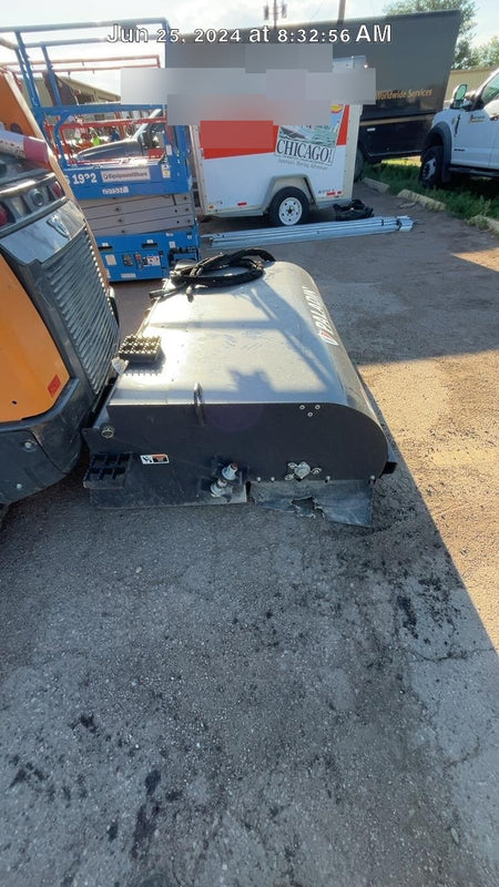 2020 PALADIN Sweepster SB72
