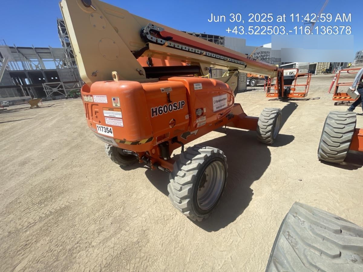 2021 JLG H600SJP