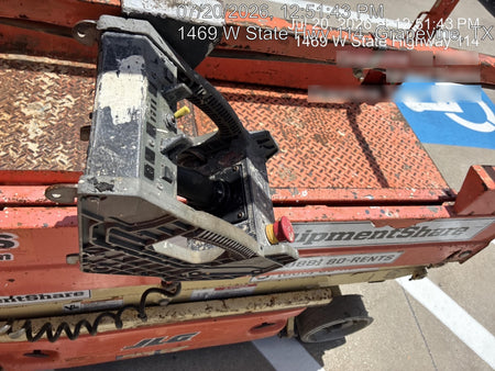 2016 JLG 1930ES