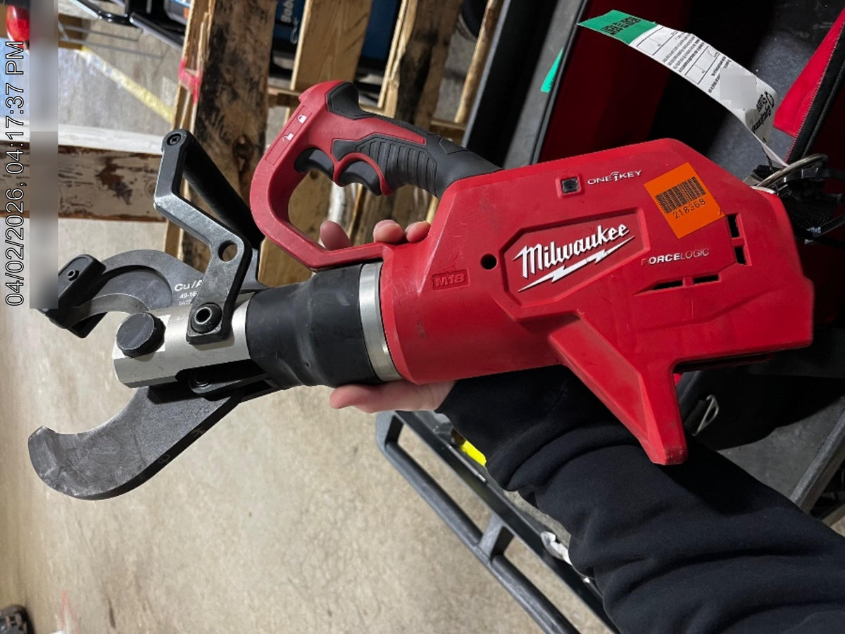 2022 MILWAUKEE 2776-21