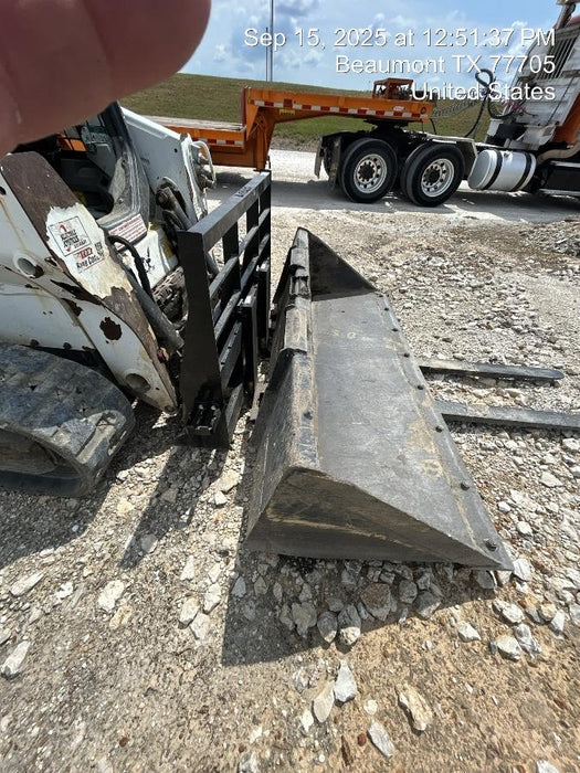 2025 ARROW MATERIAL HANDLING F5100CB - 72"