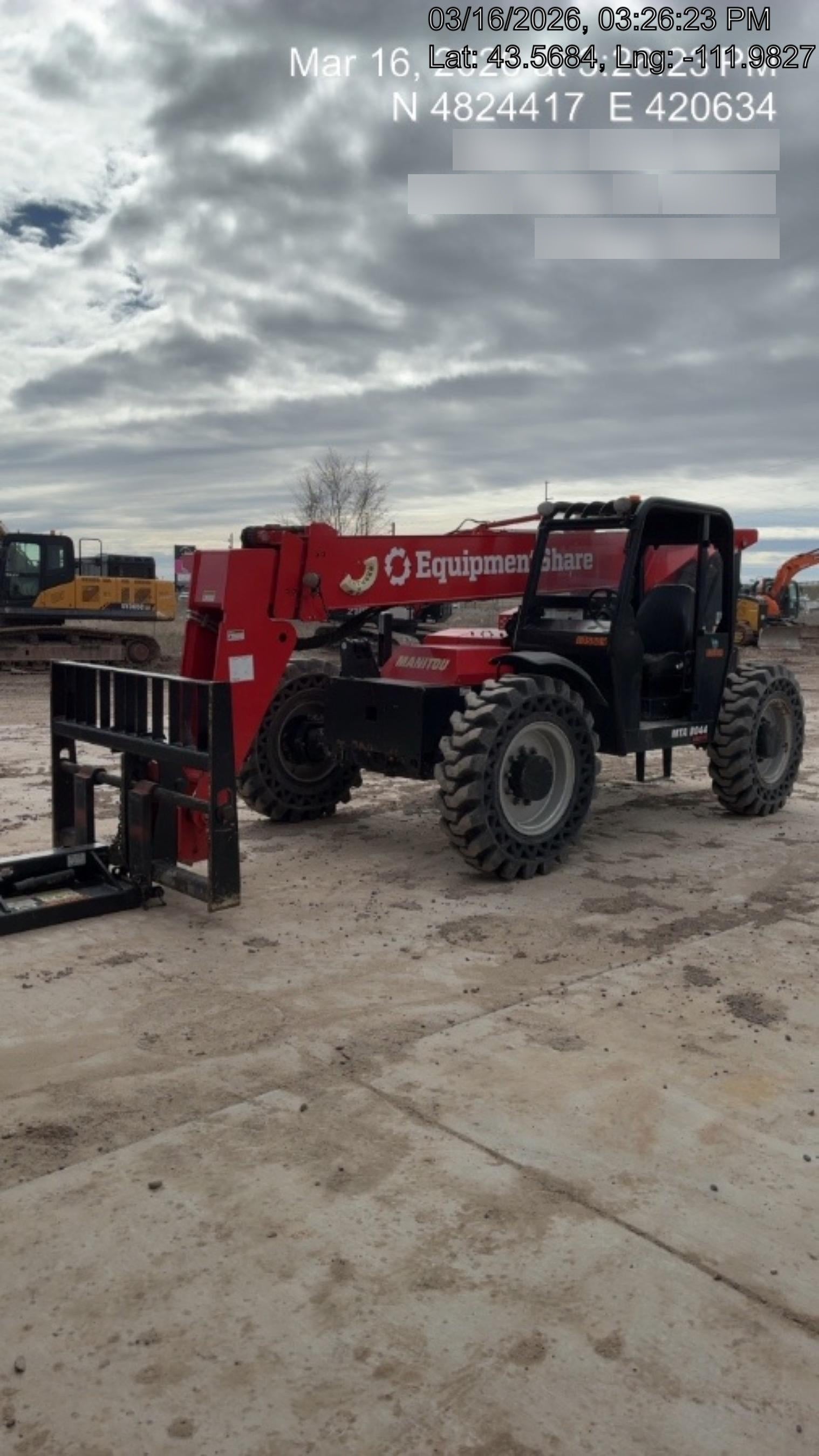 2020 MANITOU MTA8044