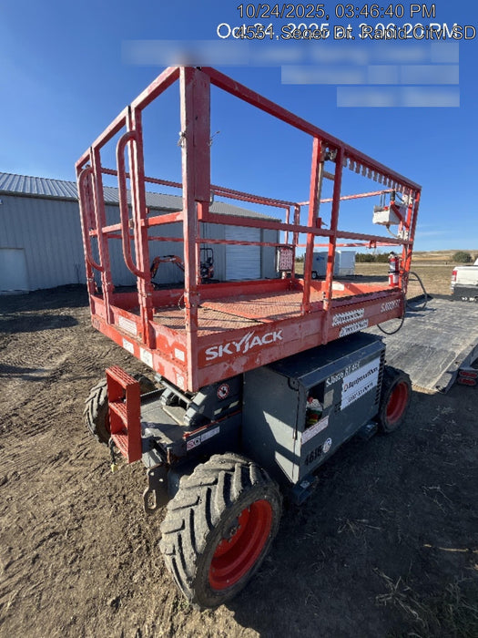 2017 SKYJACK SJ6826 RT