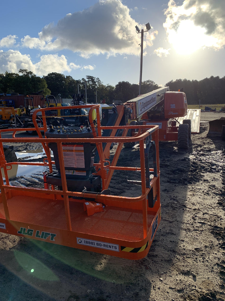 2021 JLG 660SJ