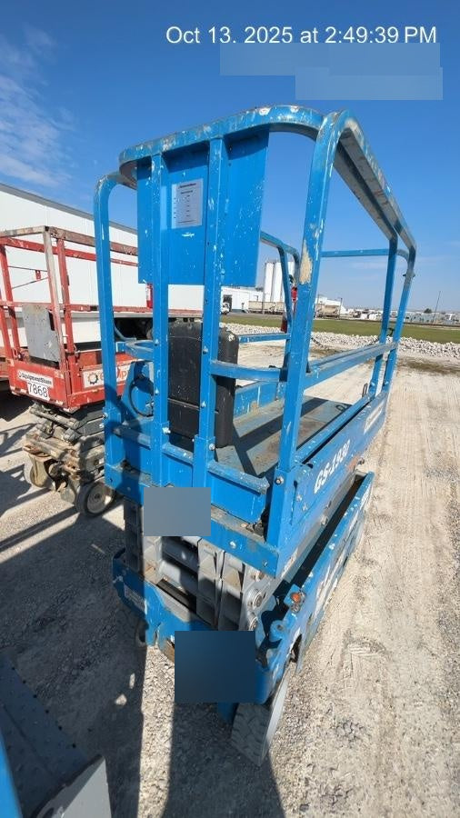 2019 Genie GS-1930 Fixed rails with chain Entry