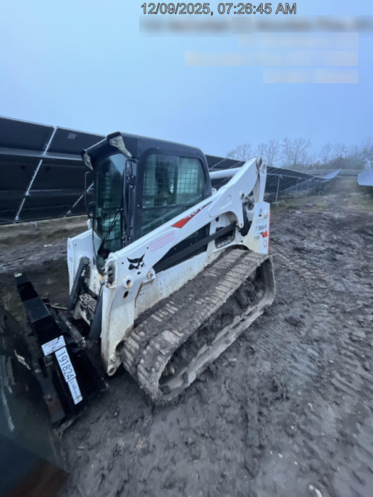 2020 Bobcat T740 74Hp T4, Cab/Heat/Air, Selectable Joystick Controls, Aux Hydraulics, Backup Alarm, P29 Performance Package, Rubber Tracks, Auto Ride Control, Reversing Fan, 7-Pin Attachment Control Kit