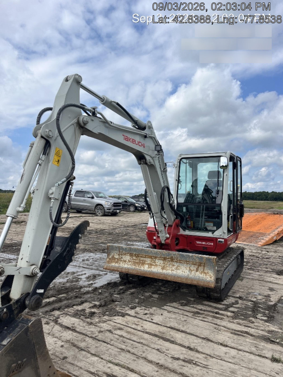 2025 TAKEUCHI TB250-2CR