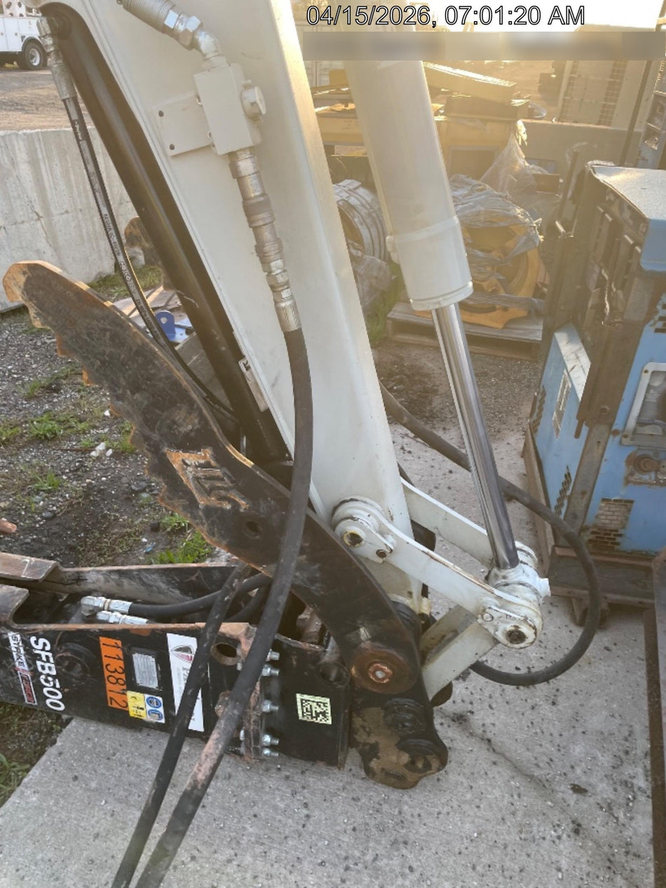 2025 TAKEUCHI TB250-2CR