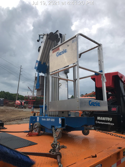 2019 GENIE AWP-30S