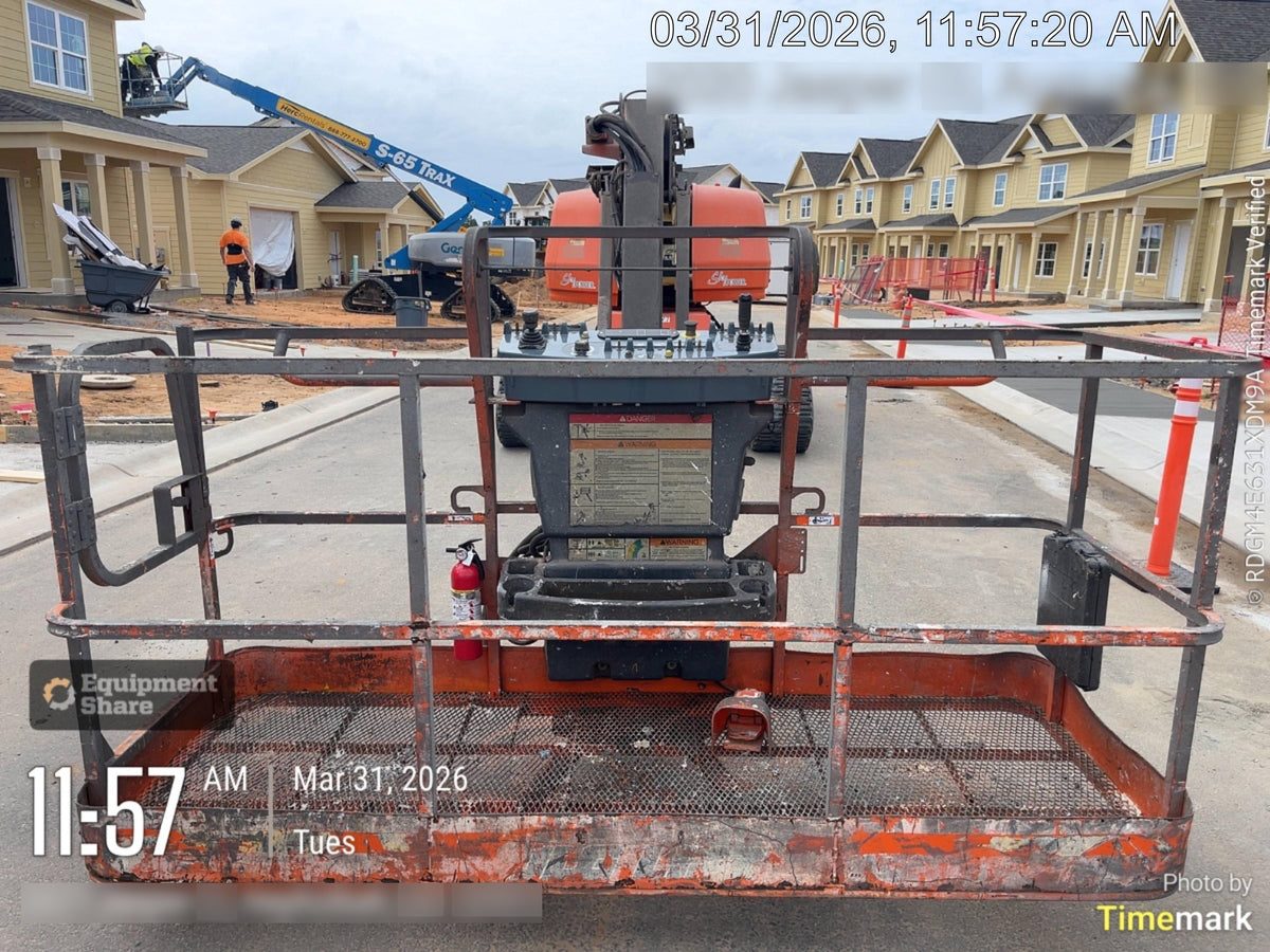 2022 JLG 660SJ Quad Track
