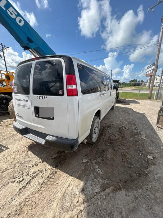 2023 CHEVROLET Express Van - Rental