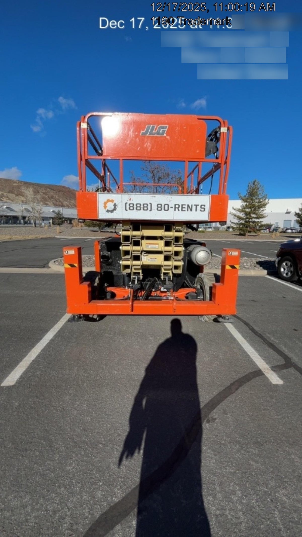 2019 JLG 430LRT