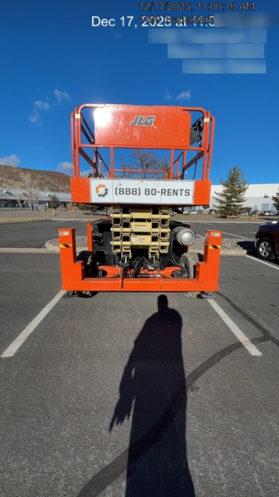 2019 JLG 430LRT