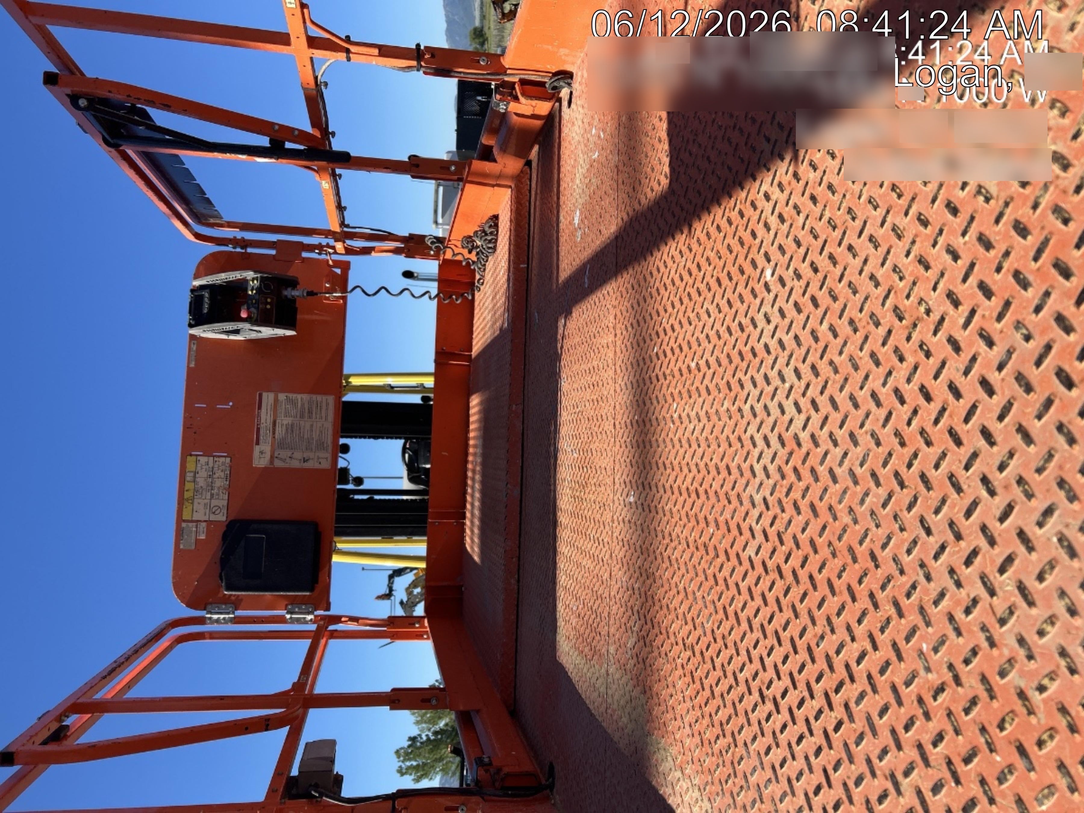 2022 JLG RT3369