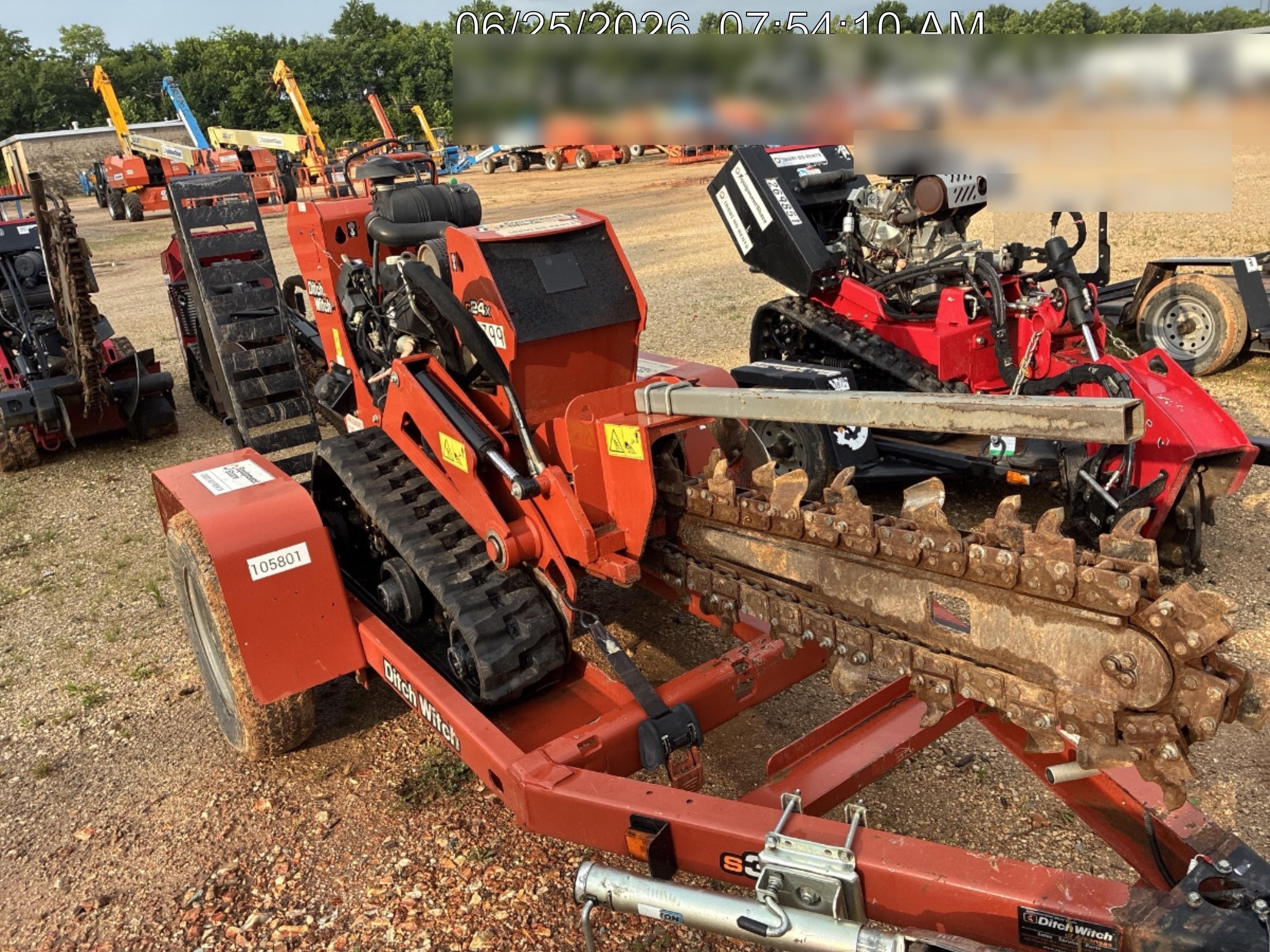 2020 DITCH WITCH C24XA