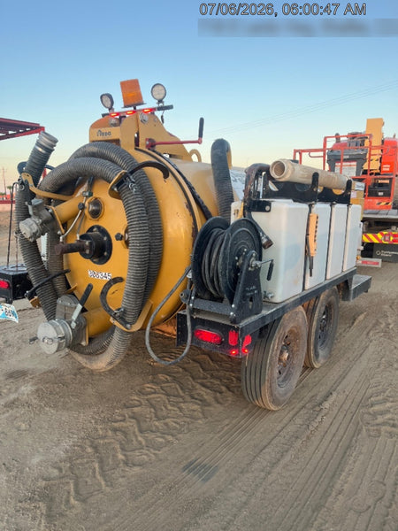 2023 Vac-Tron LP573XDT T4 Koehler Diesel Engine, 500 Gallon Debris Tank, x2 100 Gallon Water Tanks
