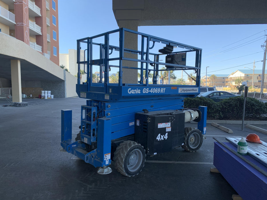 2020 GENIE GS-4069 RT