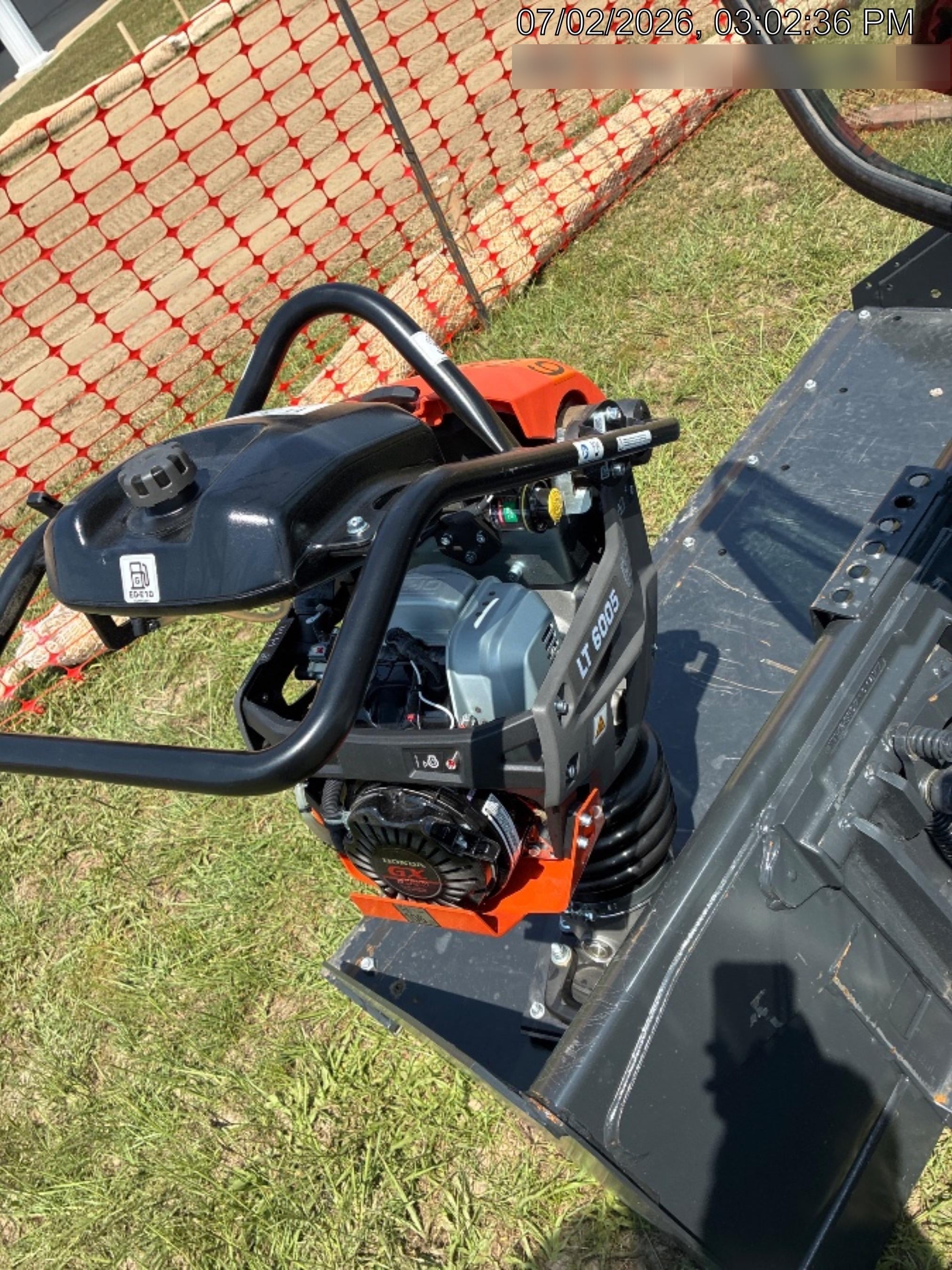 2026 HUSQVARNA LT6005