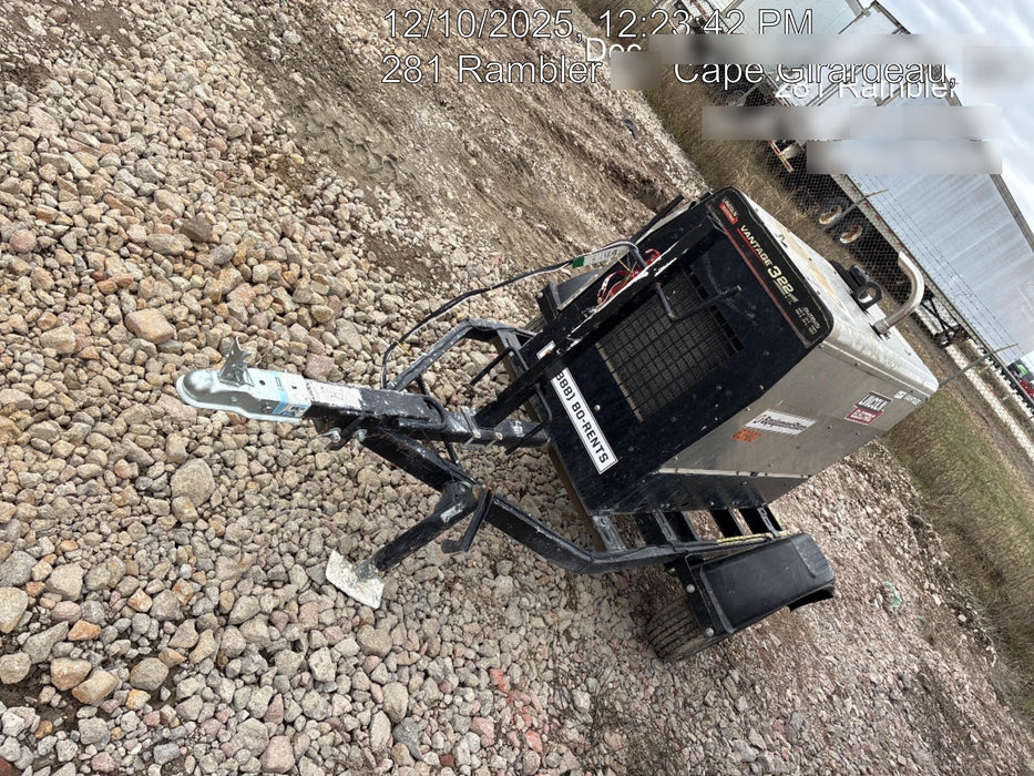 2019 Lincoln Electric Vantage 322 Welder Ready-Pak 3, Two wheel trailer, Fender and Light kit, Cable Rack
