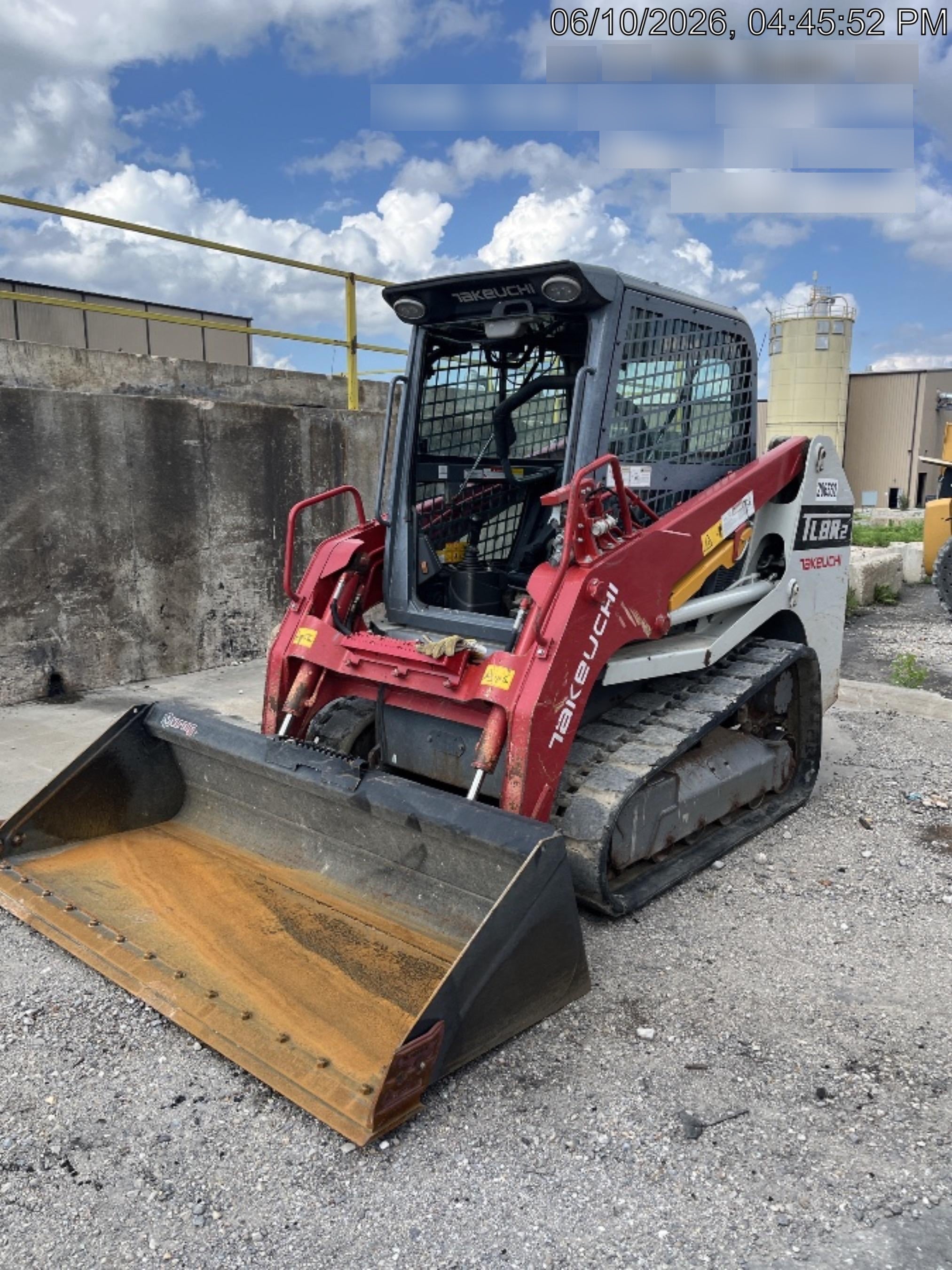 2022 TAKEUCHI TL8R2-CR