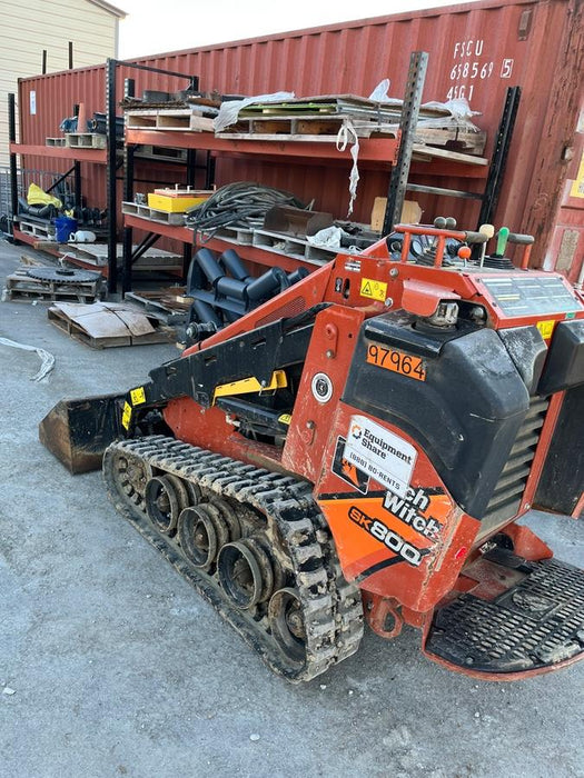 2020 DITCH WITCH SK800A