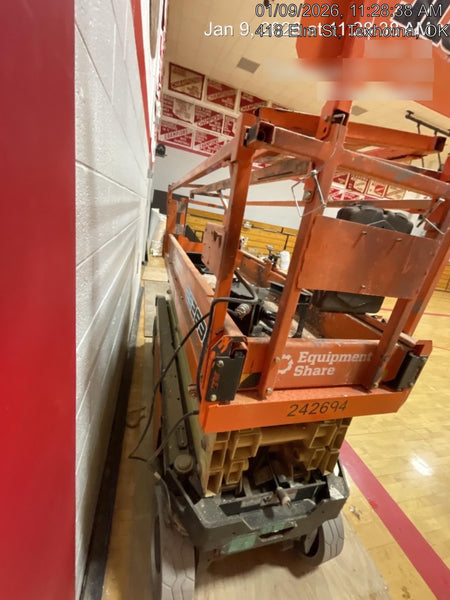 2022 JLG ES2632