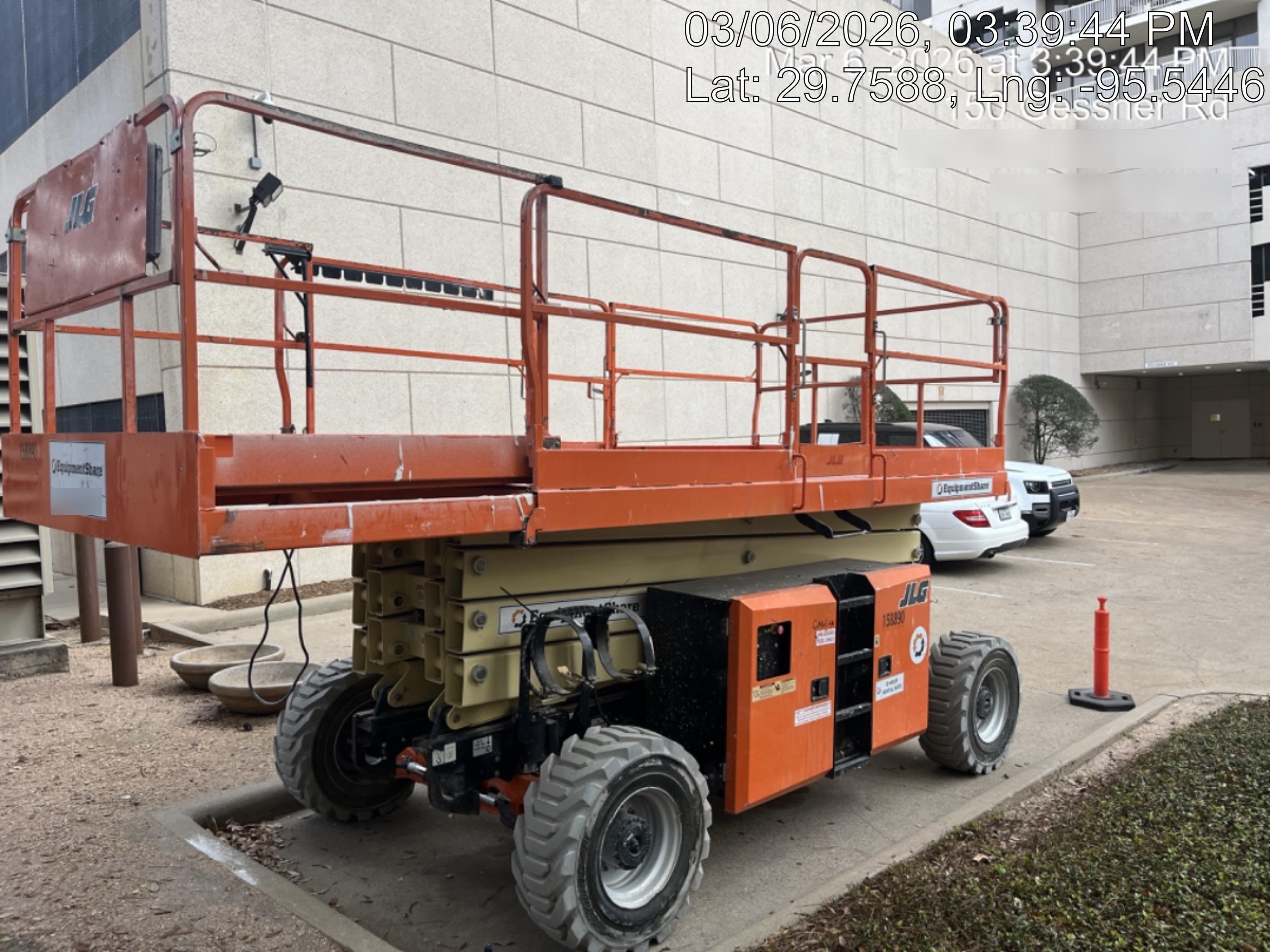 2021 JLG 430LRT