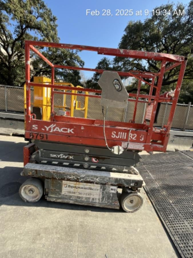 2018 SKYJACK SJIII-3219