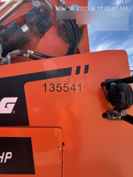 2021 JLG 12054