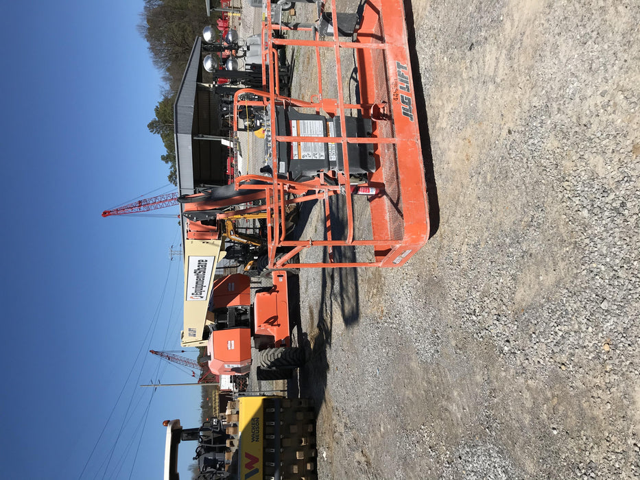 2019 JLG 860SJ