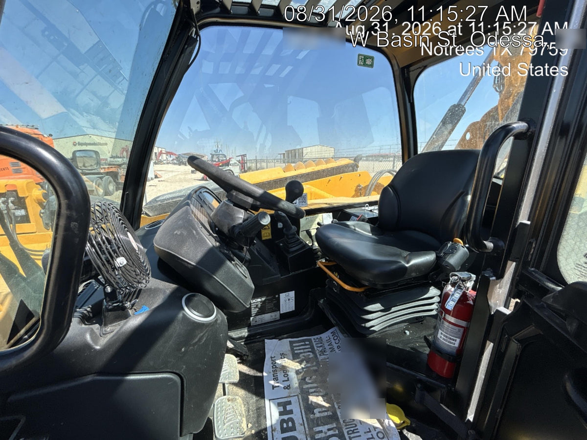 2026 JCB 514-56