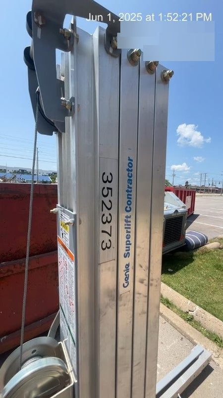 2023 GENIE SLC-24