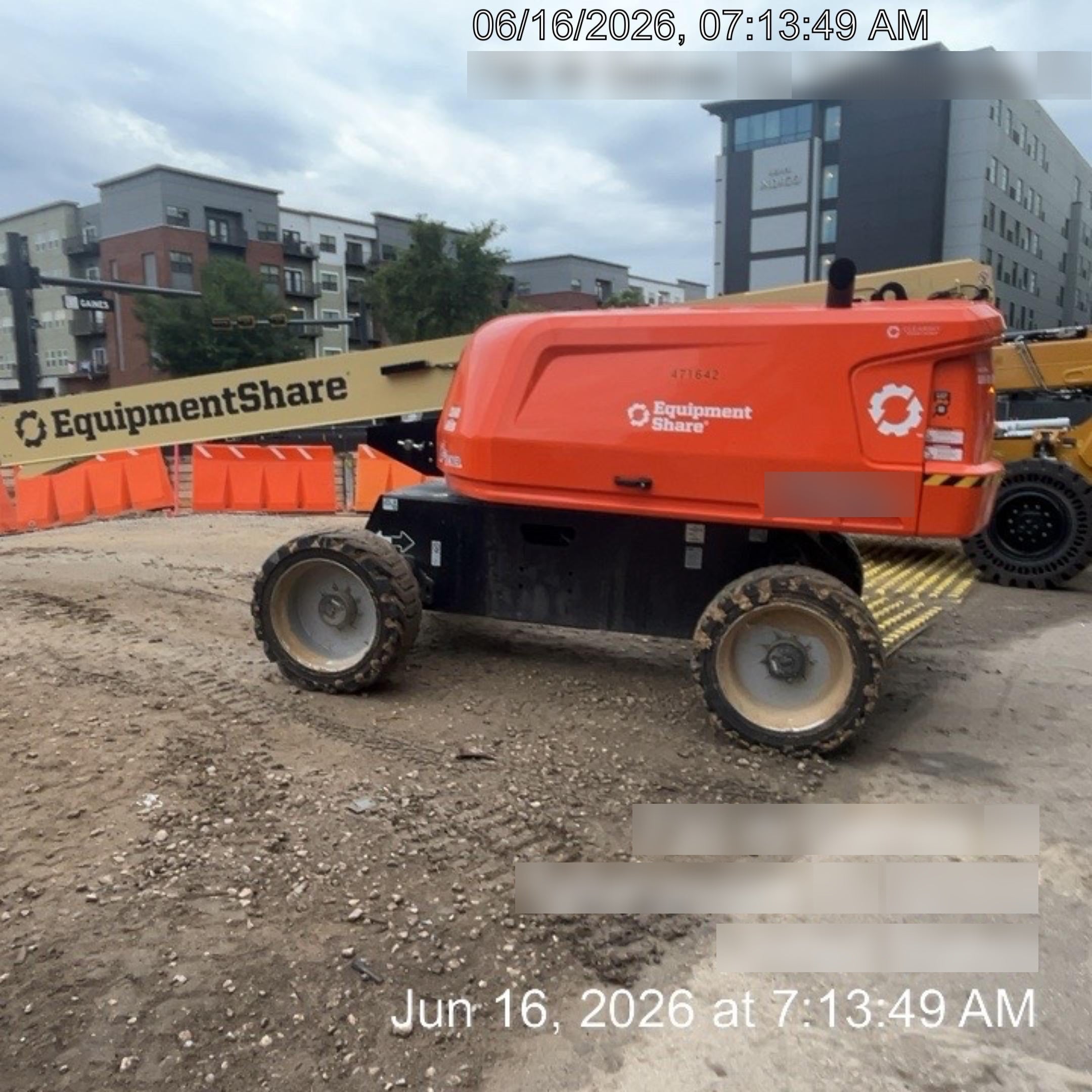 2024 JLG 660SJ