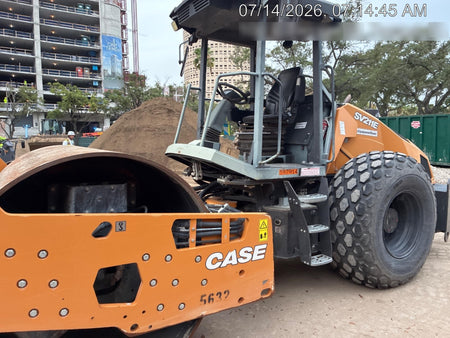 2021 CASE SV211E